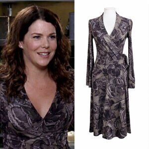 Diane Von Furstenberg Boka 100% Silk Wrap Dress Cordova Size 0